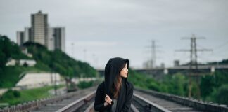 Co zwiększa ryzyko śmierci łóżeczkowej?